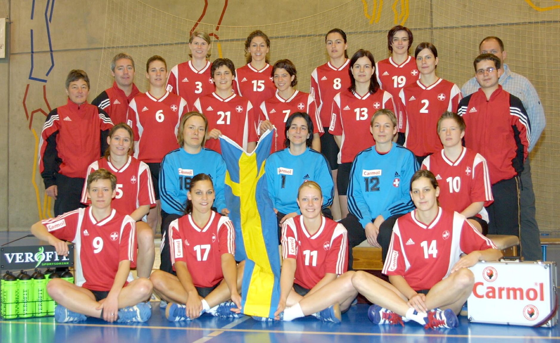 2004-05 Teamfoto Frauen-Nati.jpg