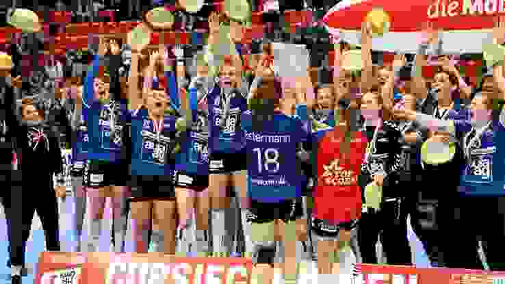 Awa Handcupfr2 1 Awa Handcupfr2 1