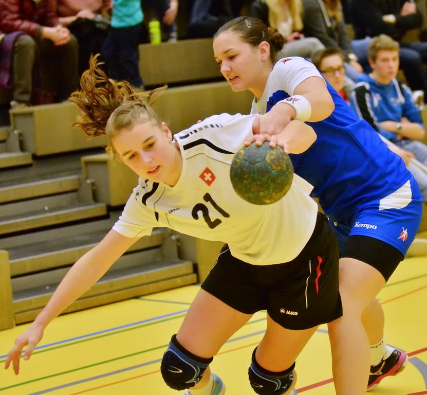 2014-01-19 U18 SUI-SLO Hodel Xenia.jpg