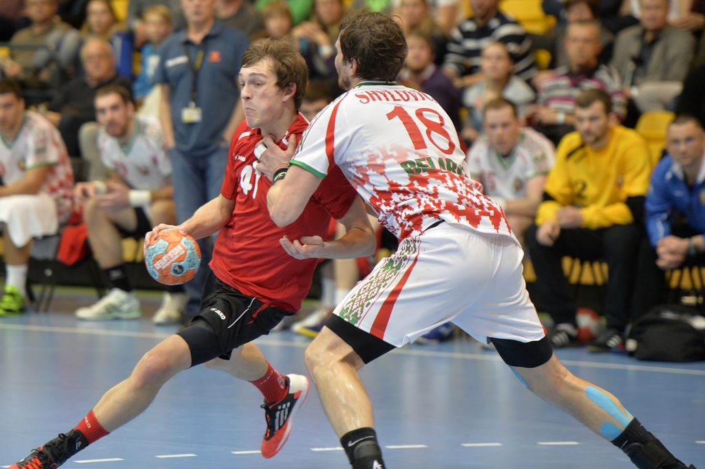 2013-12-27 Lier Marvin Yellow Cup (4) - SUI-BLR 31-25.JPG