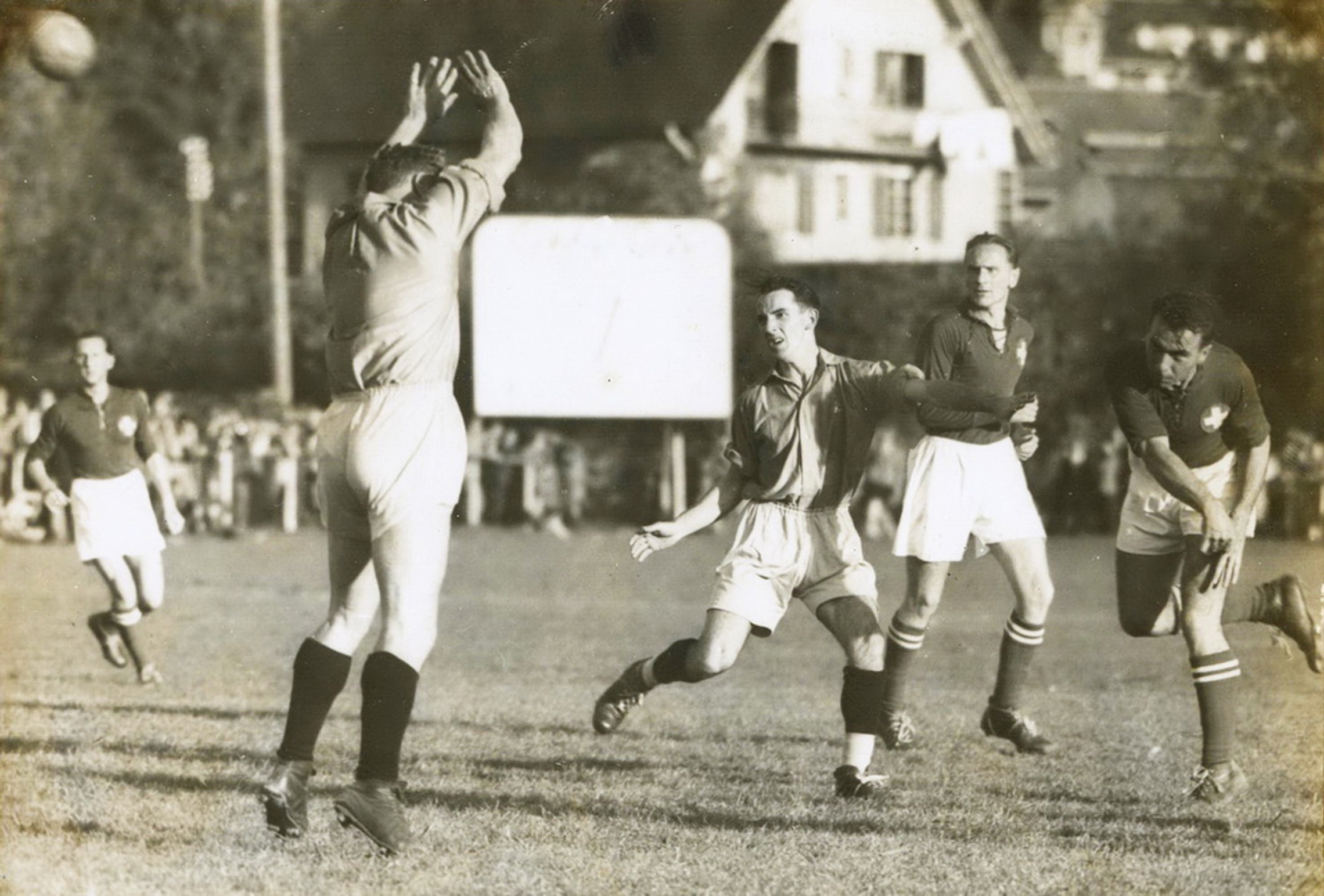 23.10.1949 Schweiz - Frankreich 15:8 (7:5), Thun Sportplatz Grabengut, 4000 Zuschauer, Schiedsrichter Stumvoll (AUT, Linz)