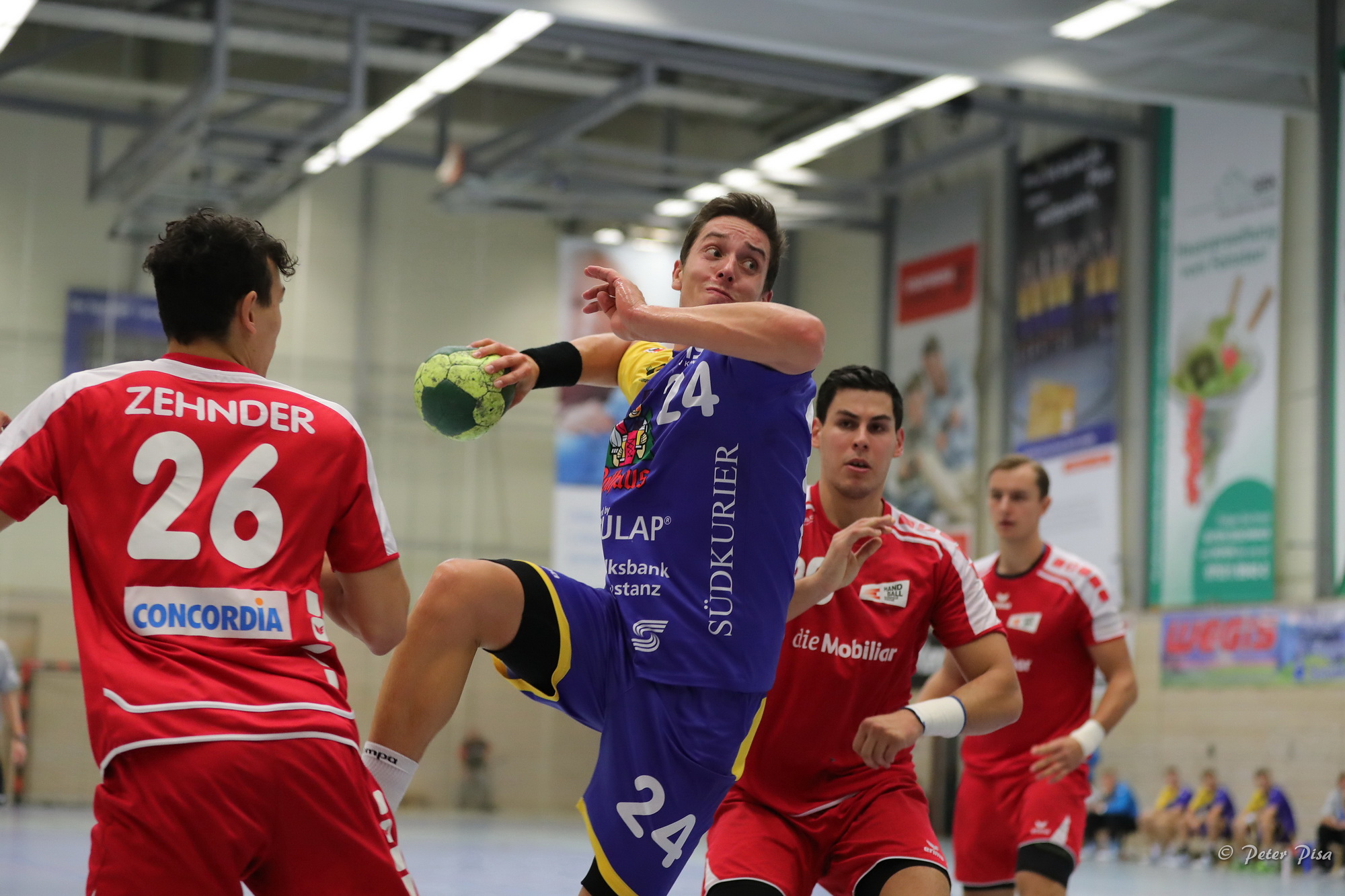 Tim Jud mit der HSG Konstanz gegen die Schweizer Nationalmannschaft. (Peter Pisa, September 2018)