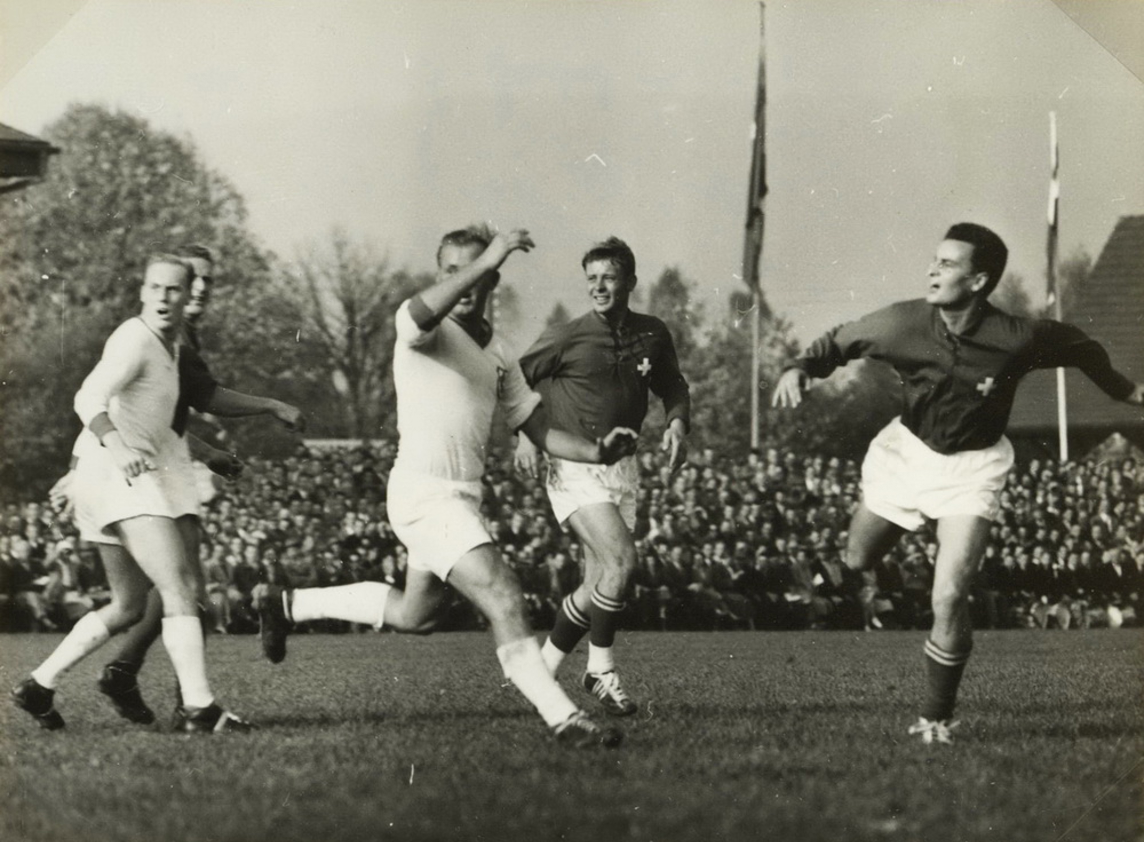 13.10.1957 Schweiz - Österreich 17:13 (10:3), Aarau Brügglifeld, 5800 Zuschauer, Schiedsrichter Bourgeois, FRA