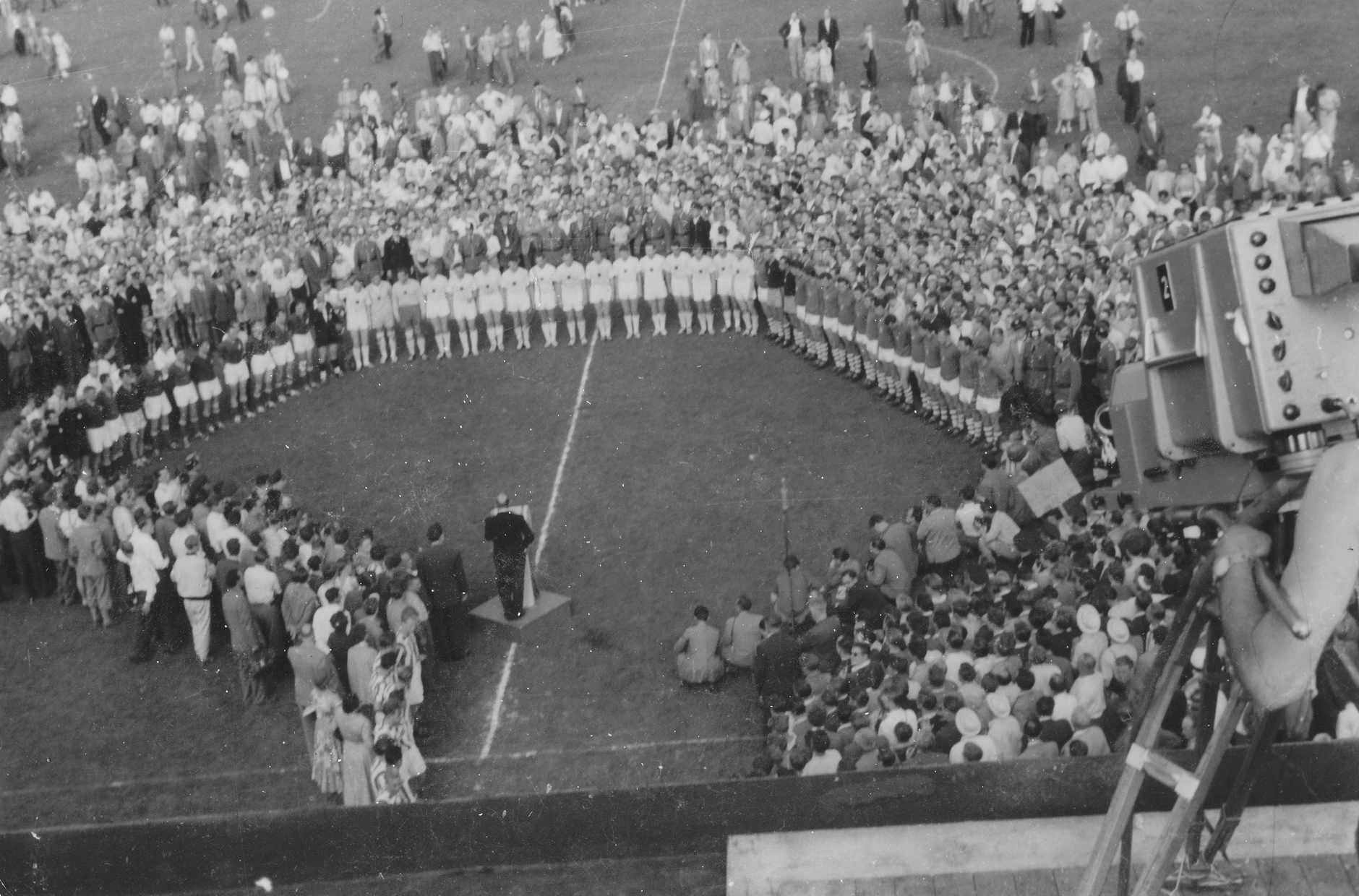 10.7.1955 Deutschland - Schweiz 25:13 (8:6) Dortmund, Stadion Rote Erde,