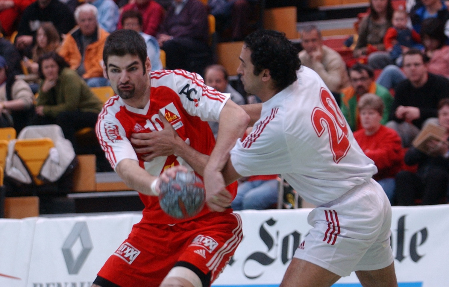 2005-01-02 SUI-EGY 19-23 YC Eulachhalle Joder 13.jpg