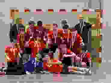 ZHV MU15 Siegerteam SG Red Dragons Uster Volketswil ZHV MU15 Siegerteam SG Red Dragons Uster Volketswil