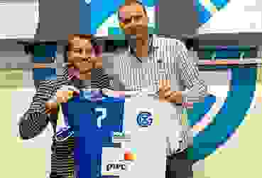 Jakub Szymanski (r.) wechselt nach Zürich Jakub Szymanski (r.) wechselt nach Zürich