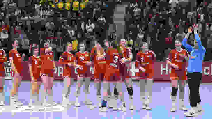 Abklatschen vor Anwurf Abklatschen vor Anwurf