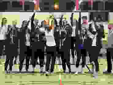 IHV Frauen LK Zug Handball FU18E IHV Frauen LK Zug Handball FU18E