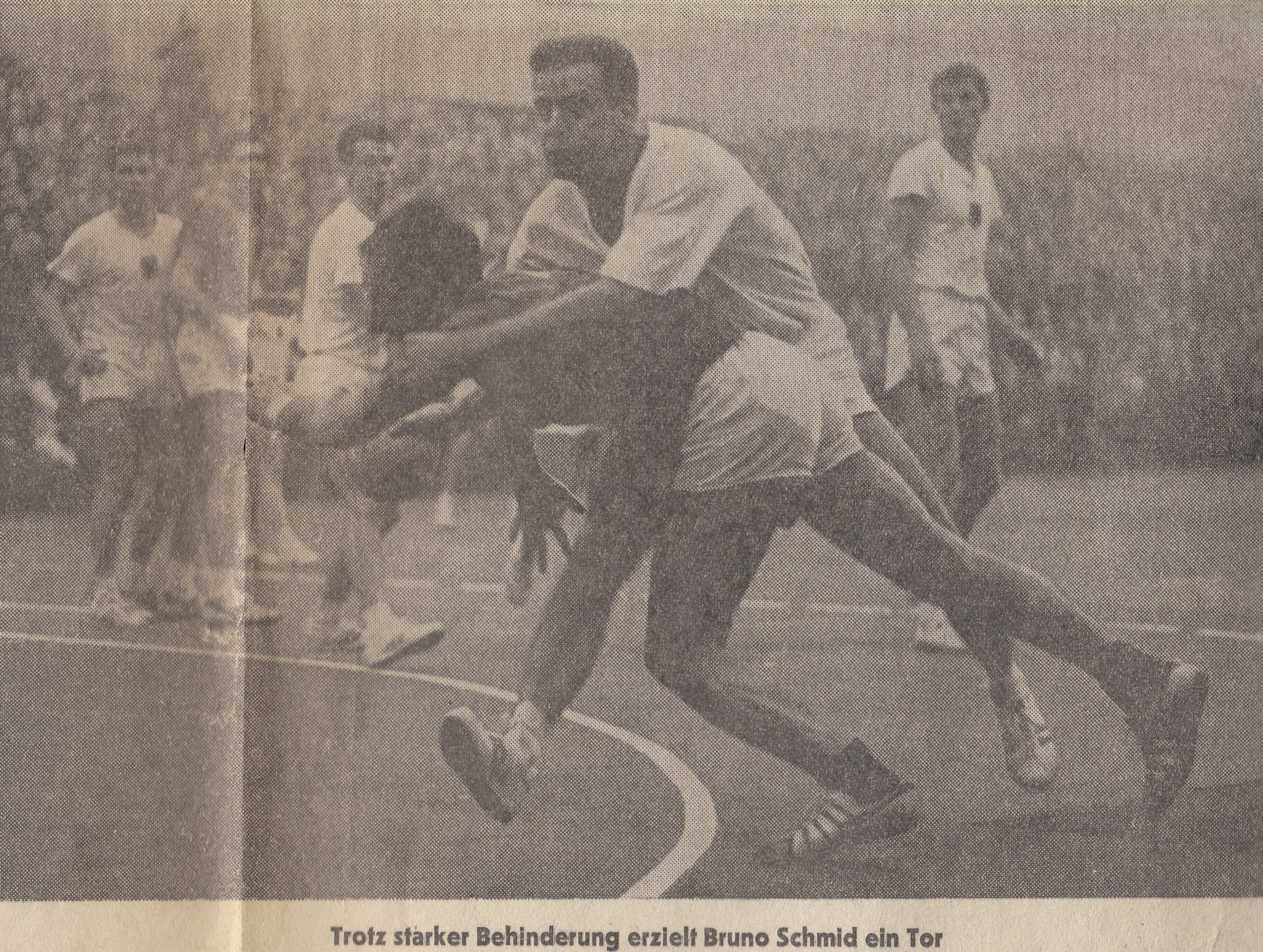 1966-01-14 SUI-BRD 13-14 Basel St Jakob - Bruno Walder 2.jpg