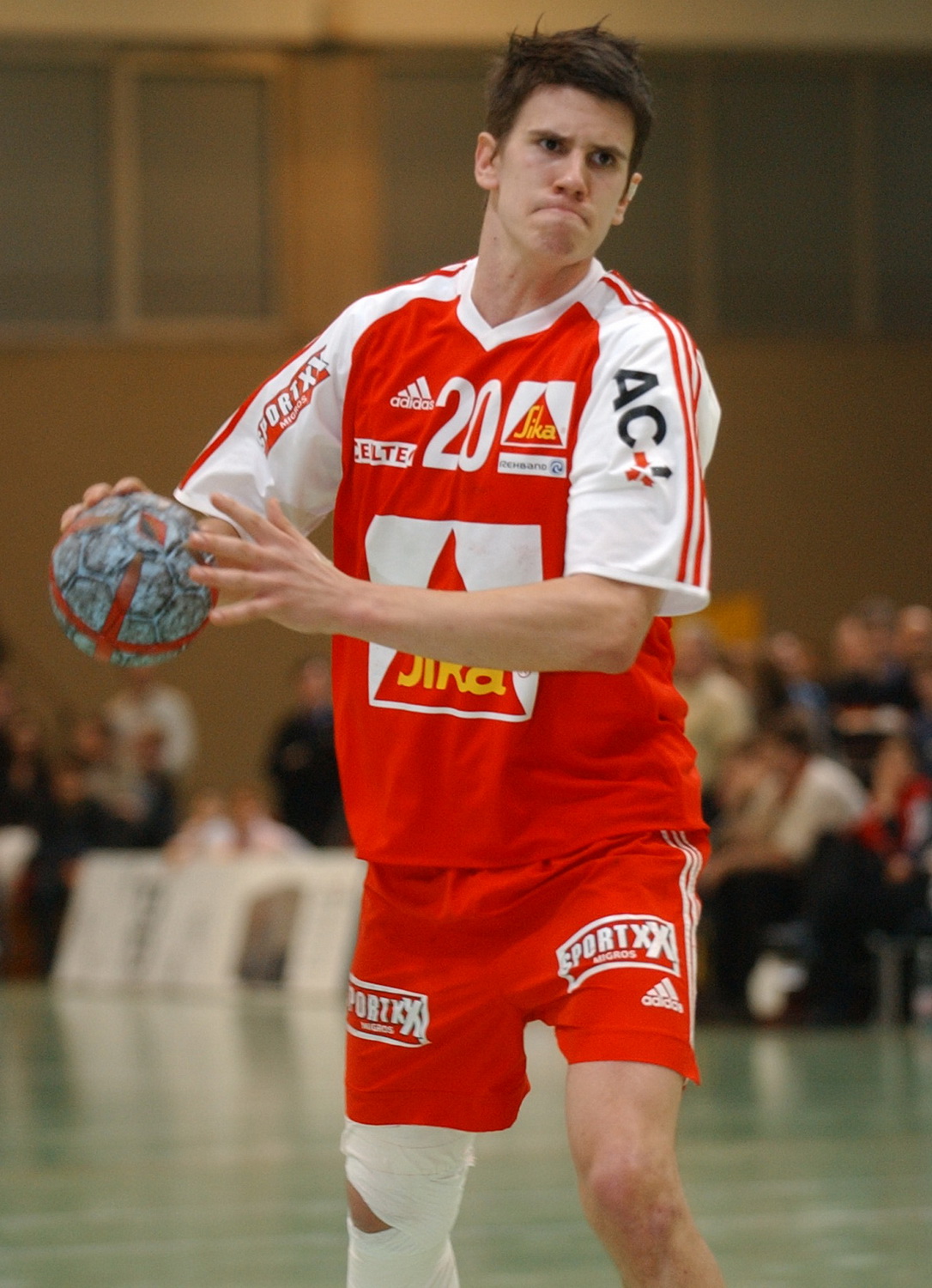 2005-01-01 SUI K-Sport Team Korea 27-18 YC Eulachhalle Schmid 21.jpg