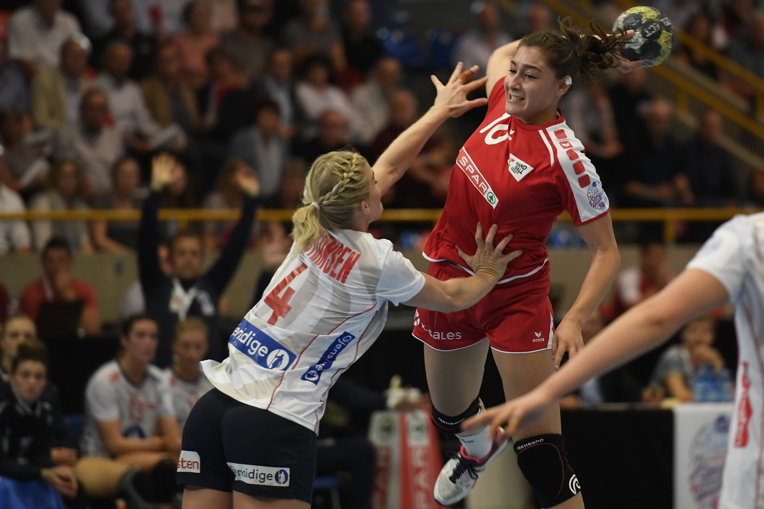 2017_10_01_SUI-NOR_Gautschi Daphne_4.JPG