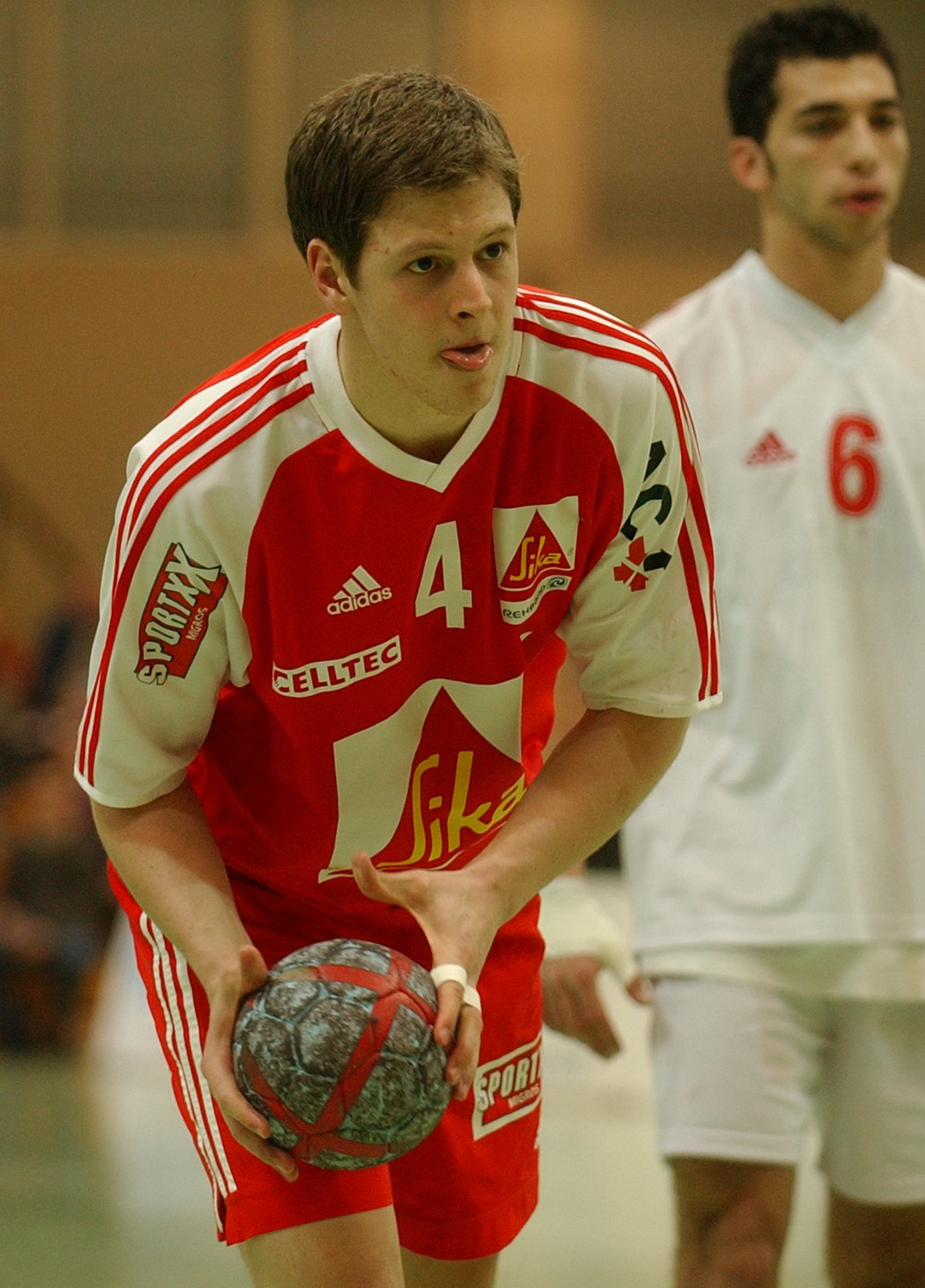 2005-01-02 SUI-EGY 19-23 YC Eulachhalle Kurth 15.jpg