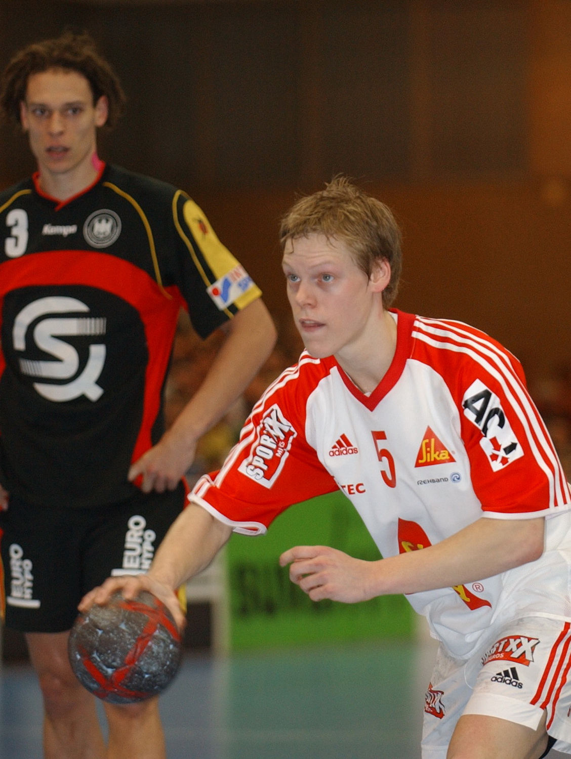 2005-01-09 SUI-GER 25-31 Testspiel Eulachhalle Liniger 08.jpg