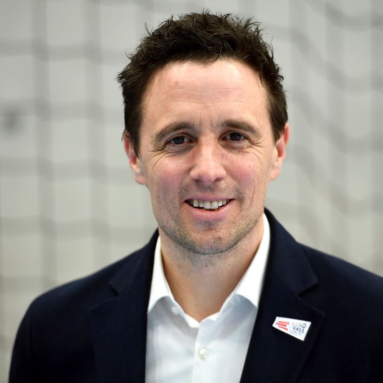 Awa Handfrchlitauen6 5