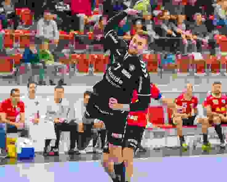 Captain Thomas Heer Captain Thomas Heer