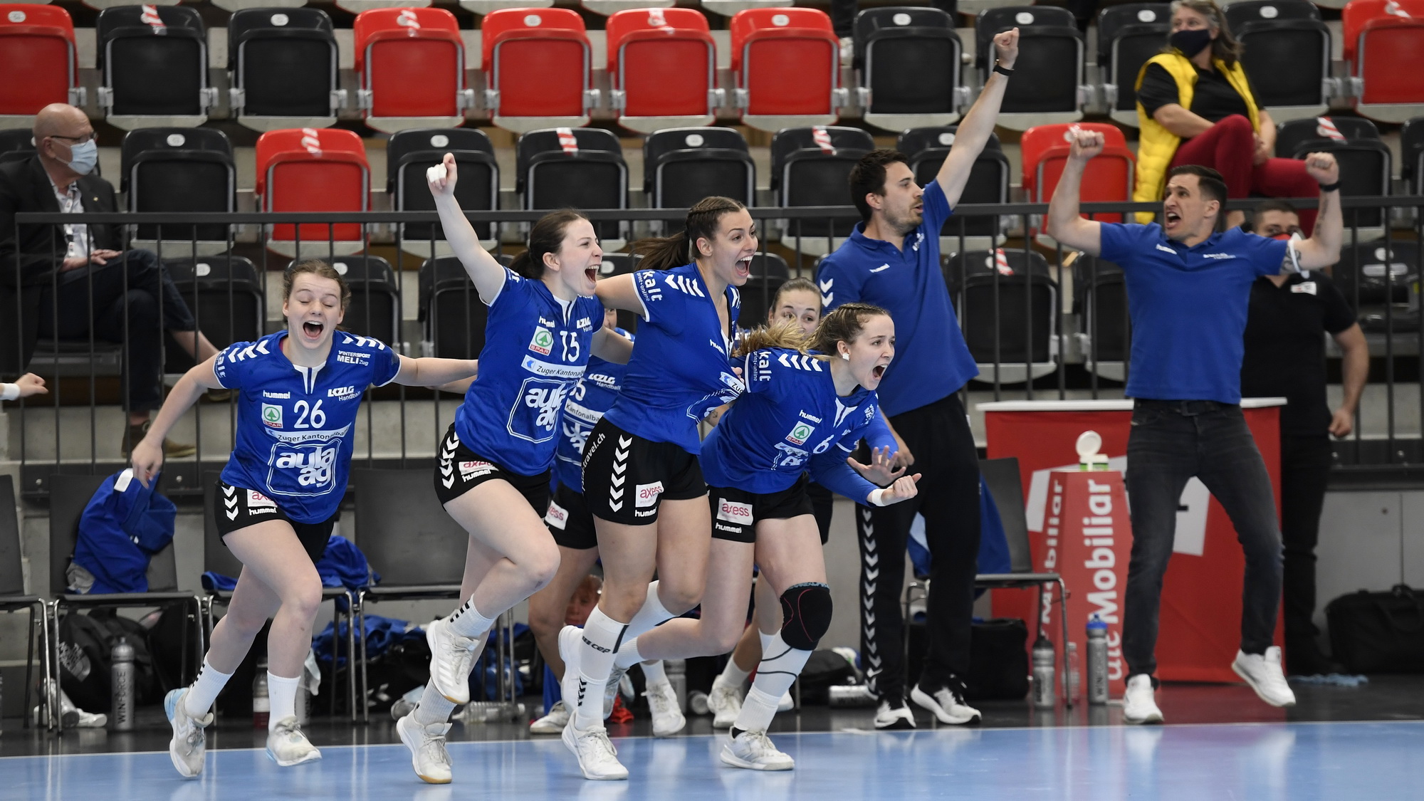 Der LK Zug Jubelt Nach Dem Schlusspfiff