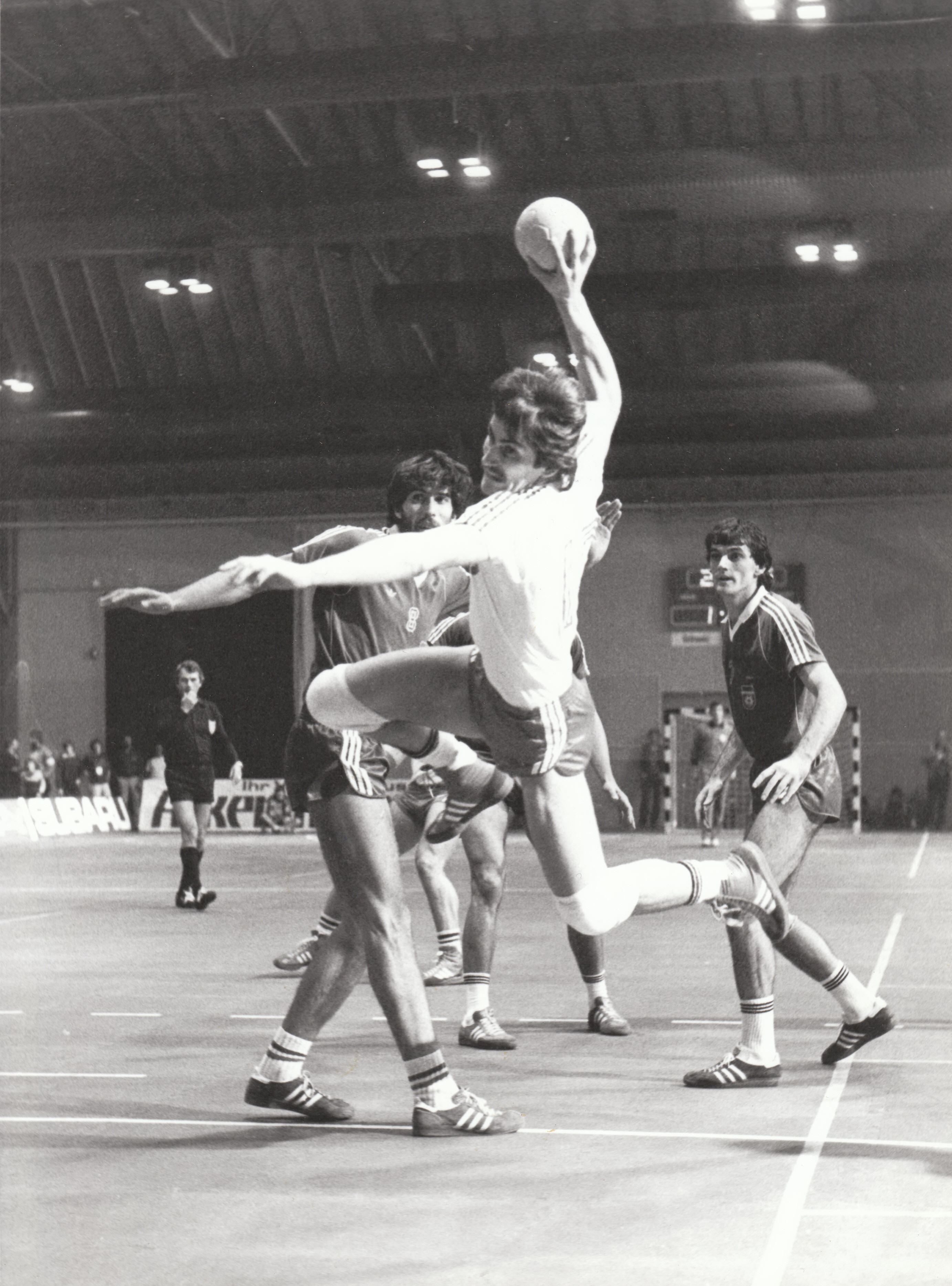 1981-10-31 SUI-YUG 13-17 Luzern Allmend - Konrad Affolter 2.jpg