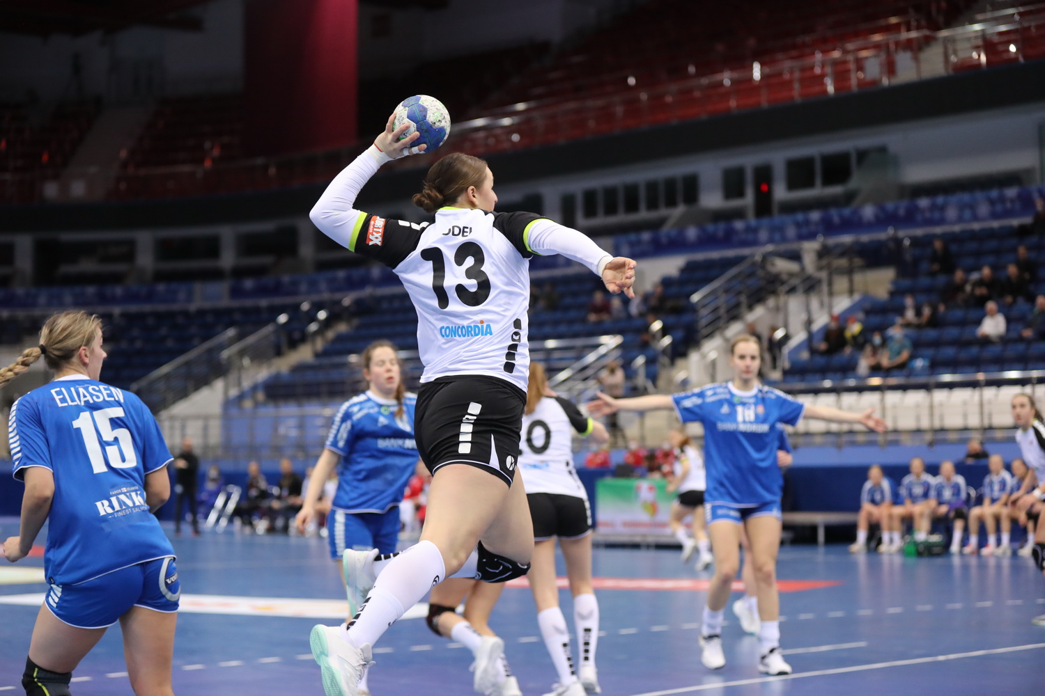 2020 03 21 SUI FRO 15 Hodel Xenia