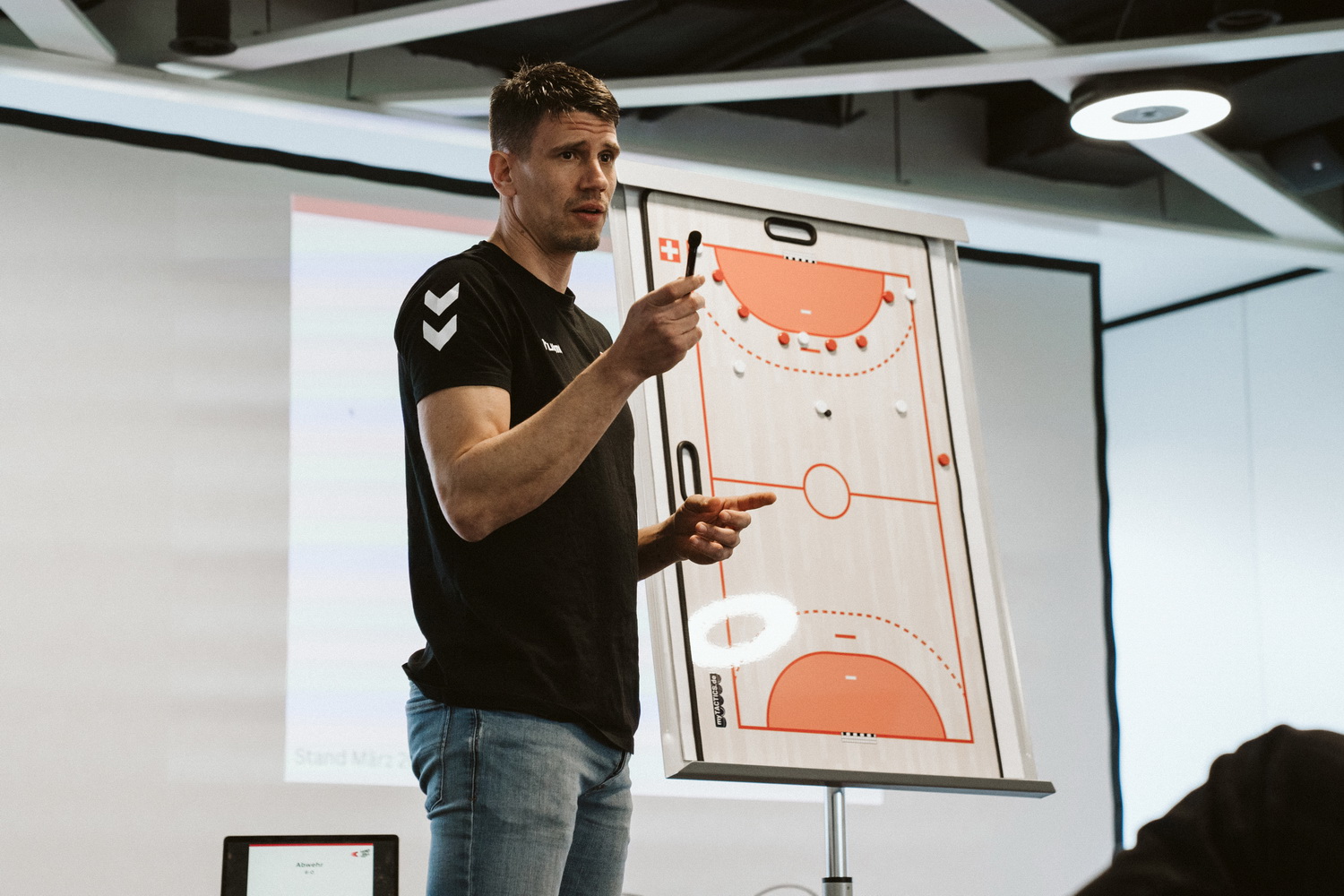 Andy Schmid im Hotel Sternen in Muri bei Bern