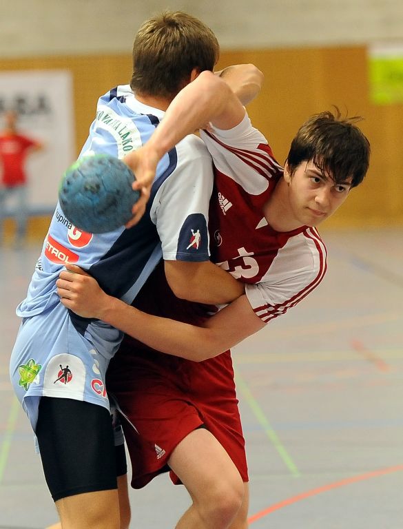 2010-05-11_awa_hand2010CHsloU19_nr13-2 Luca Spengler.JPG