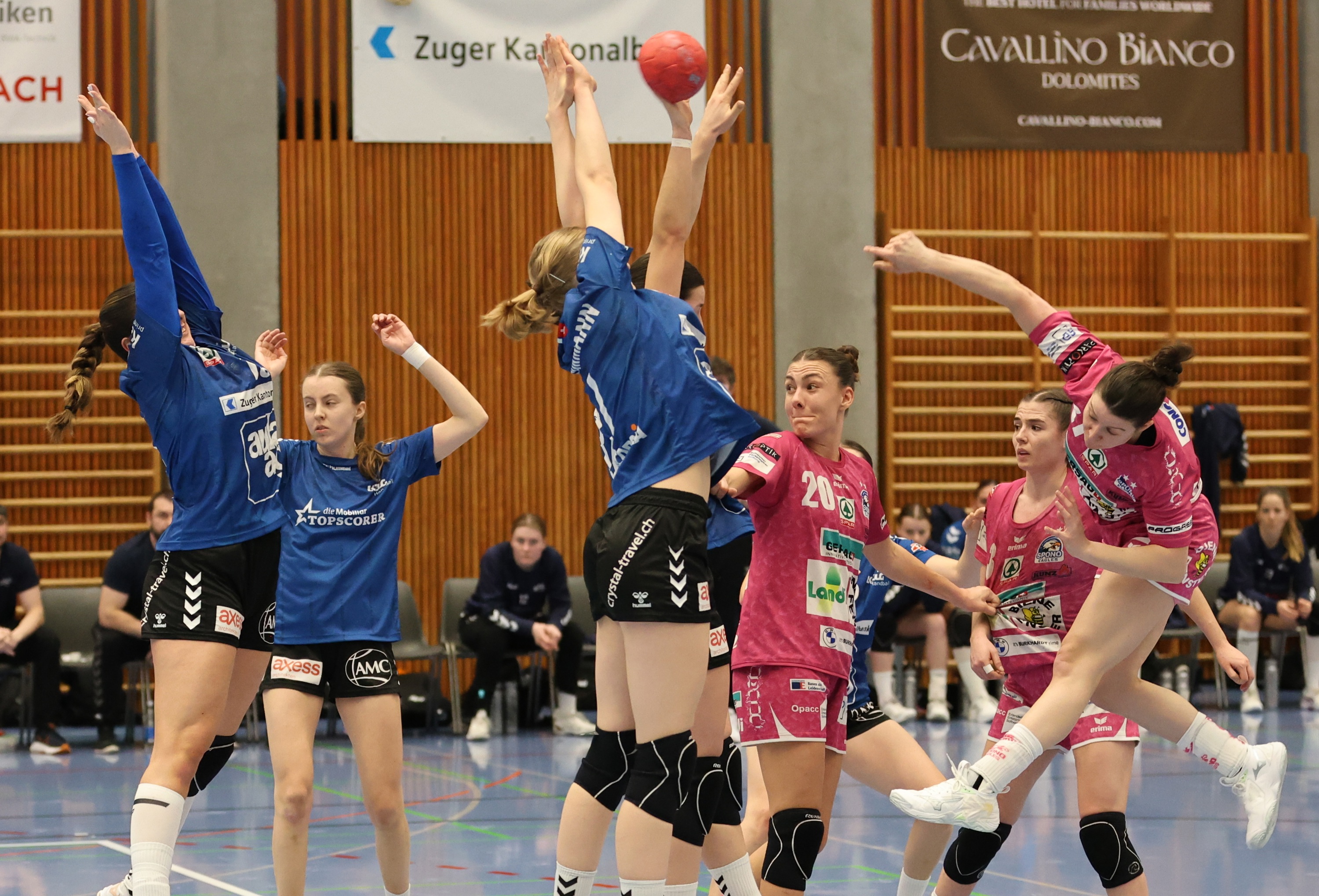 2W6a3026 53552016879 O