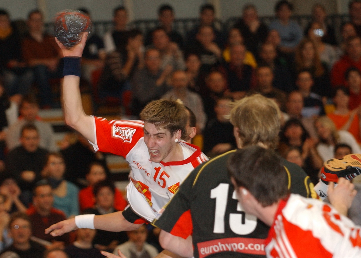 2005-01-09 SUI-GER 25-31 Testspiel Eulachhalle Furer 12.jpg