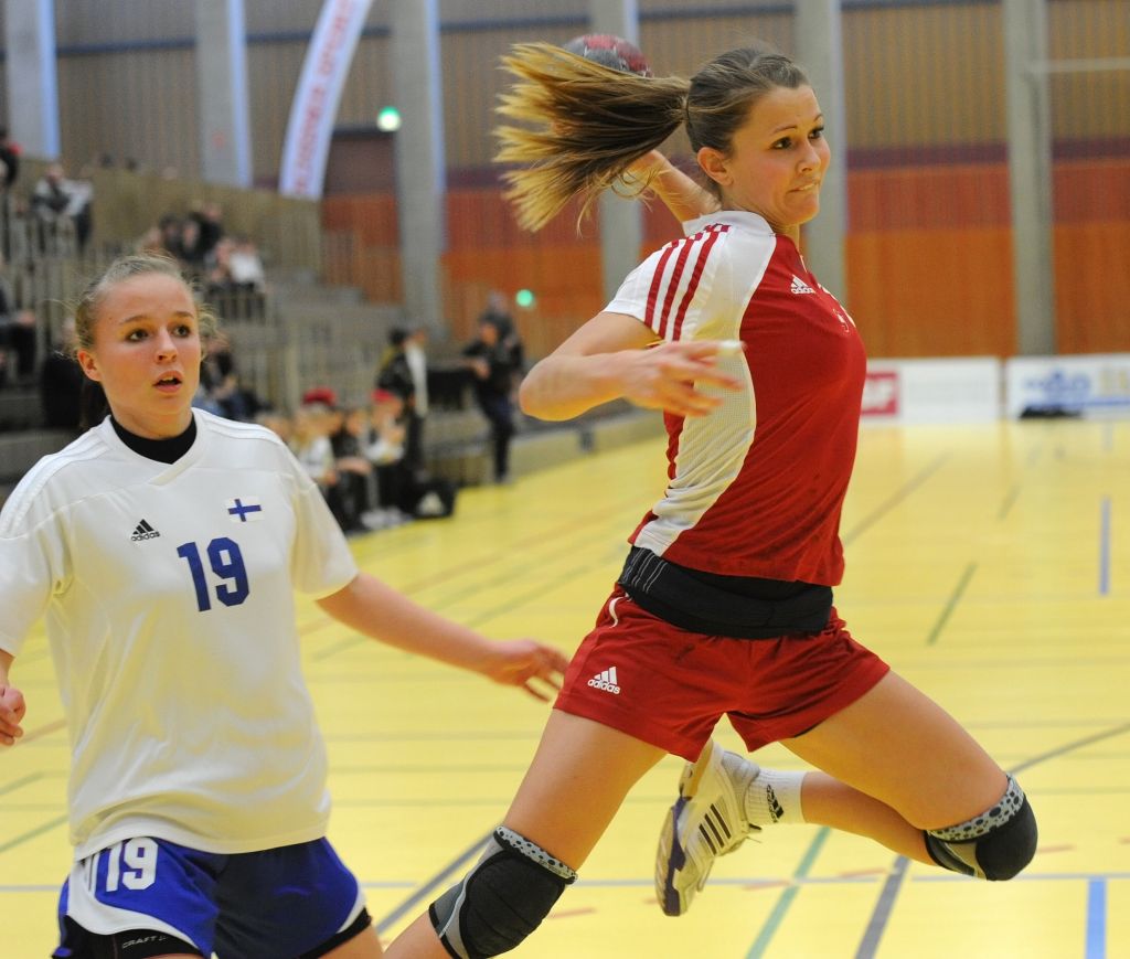 2012-01-15 FU18 SUI-FIN Van Polanen Nina2.JPG