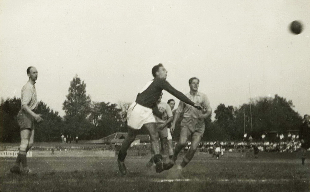 1947 09 14 SUI SWE 4 10 Basel 05Web