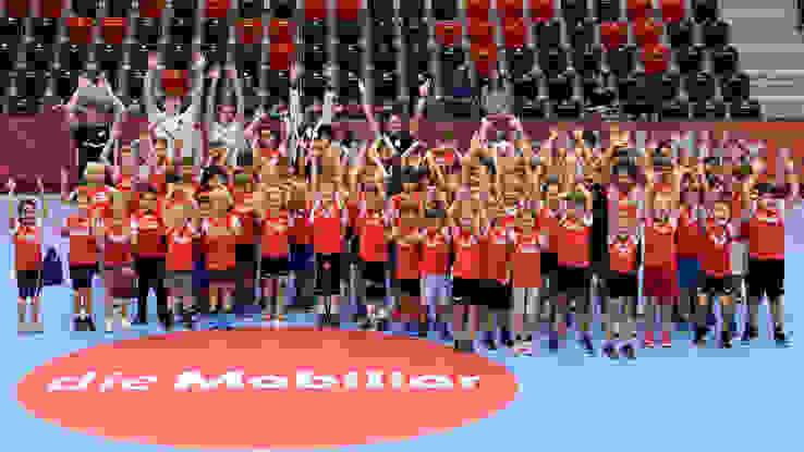 Über 90 Kids am Supercup in Gümligen (2022) Über 90 Kids am Supercup in Gümligen (2022)