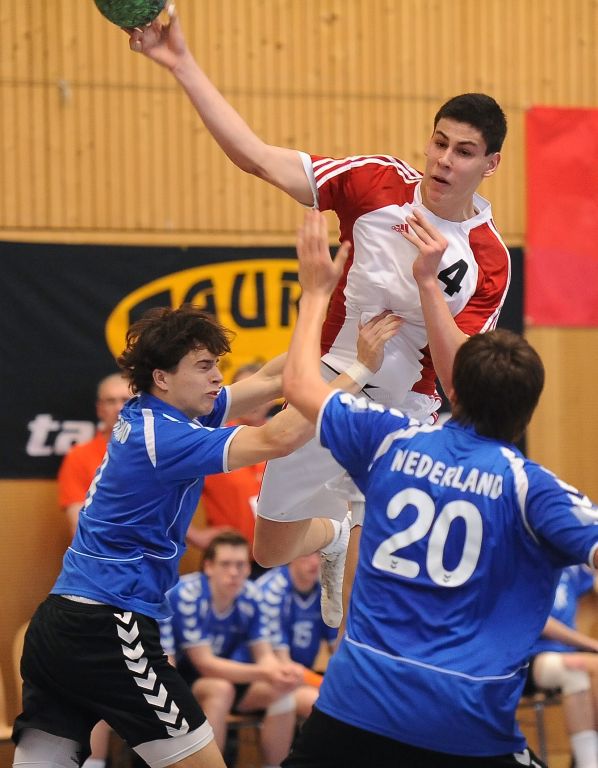 2010-05-12_awa_U19CHho5-nr4-Luka Maros.JPG