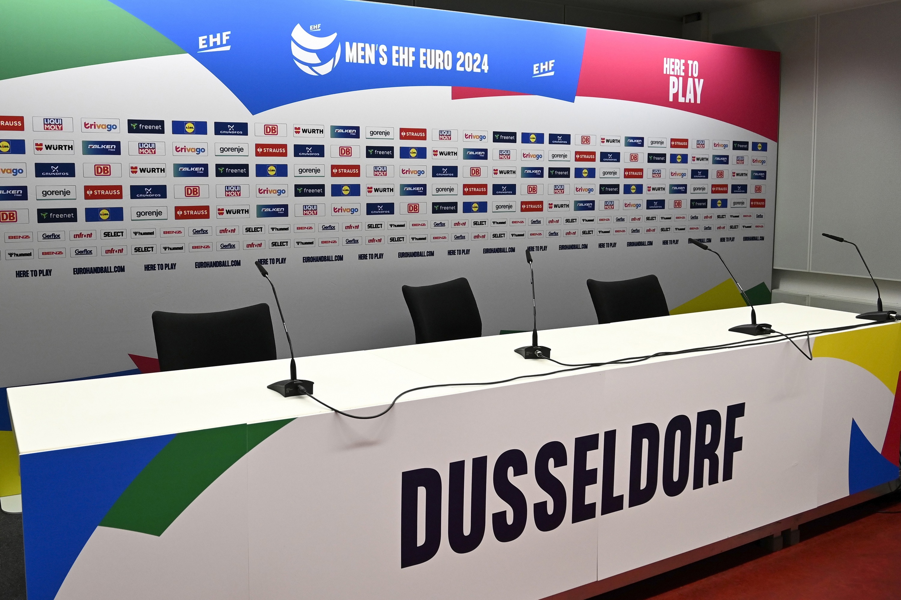 Awa Handemeuroarena1 (4)