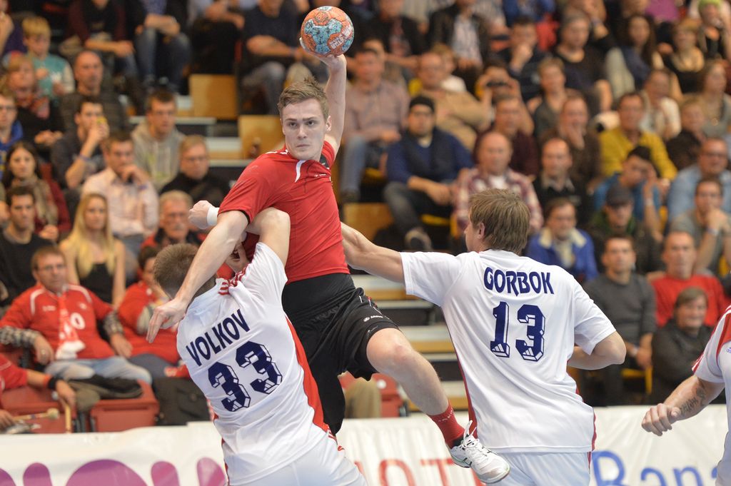 2013-12-28 Vernier Pascal Yellow Cup.JPG