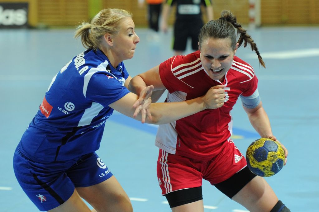 2012-03-22 SUI-ISL - Geissmann Ariane2.JPG