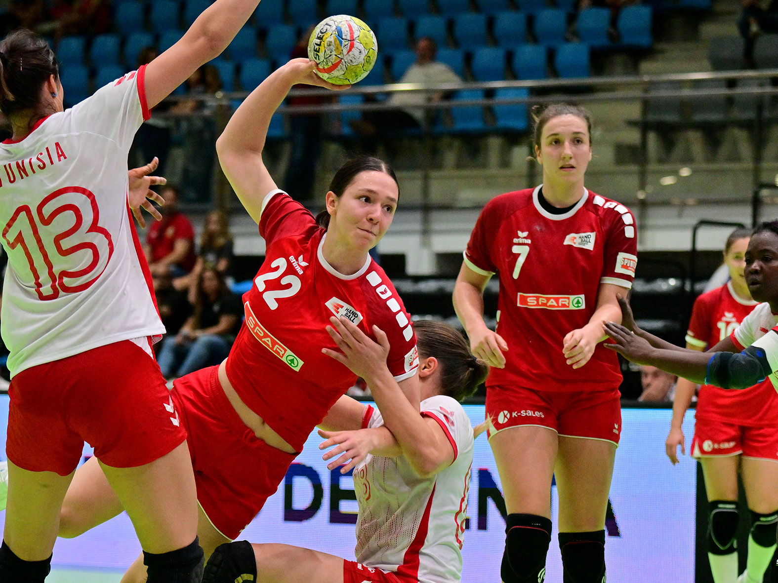 Die 17-jährige Nuria Bucher erhielt viel Einsatzzeit