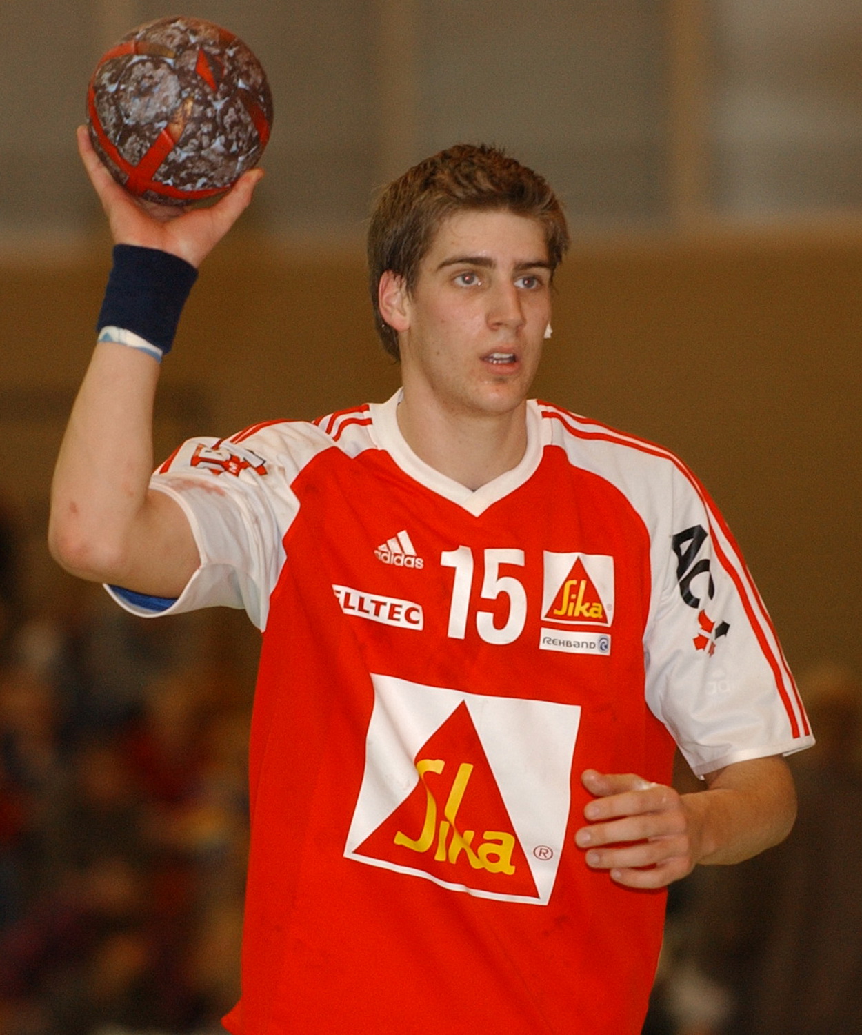 2005-01-01 SUI K-Sport Team Korea 27-18 YC Eulachhalle Furer 06.jpg