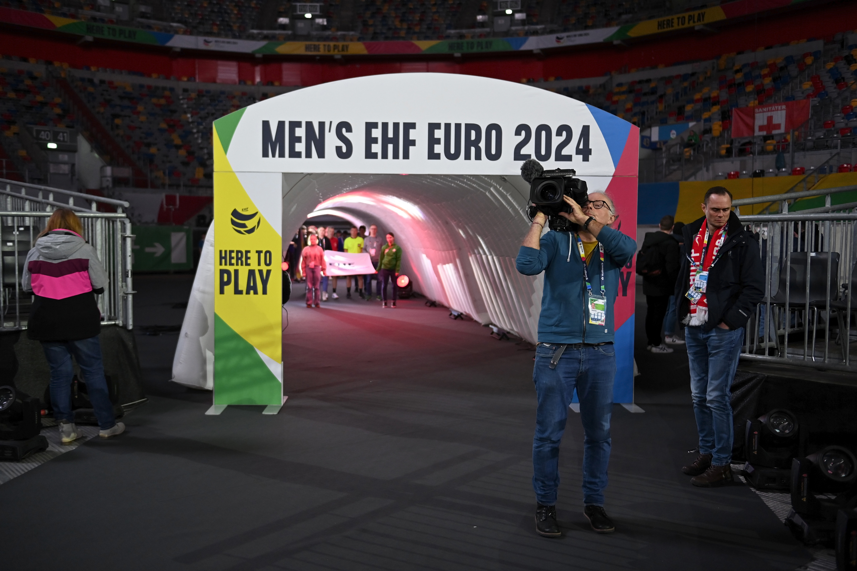 Awa Handemeuroarena1 (7)