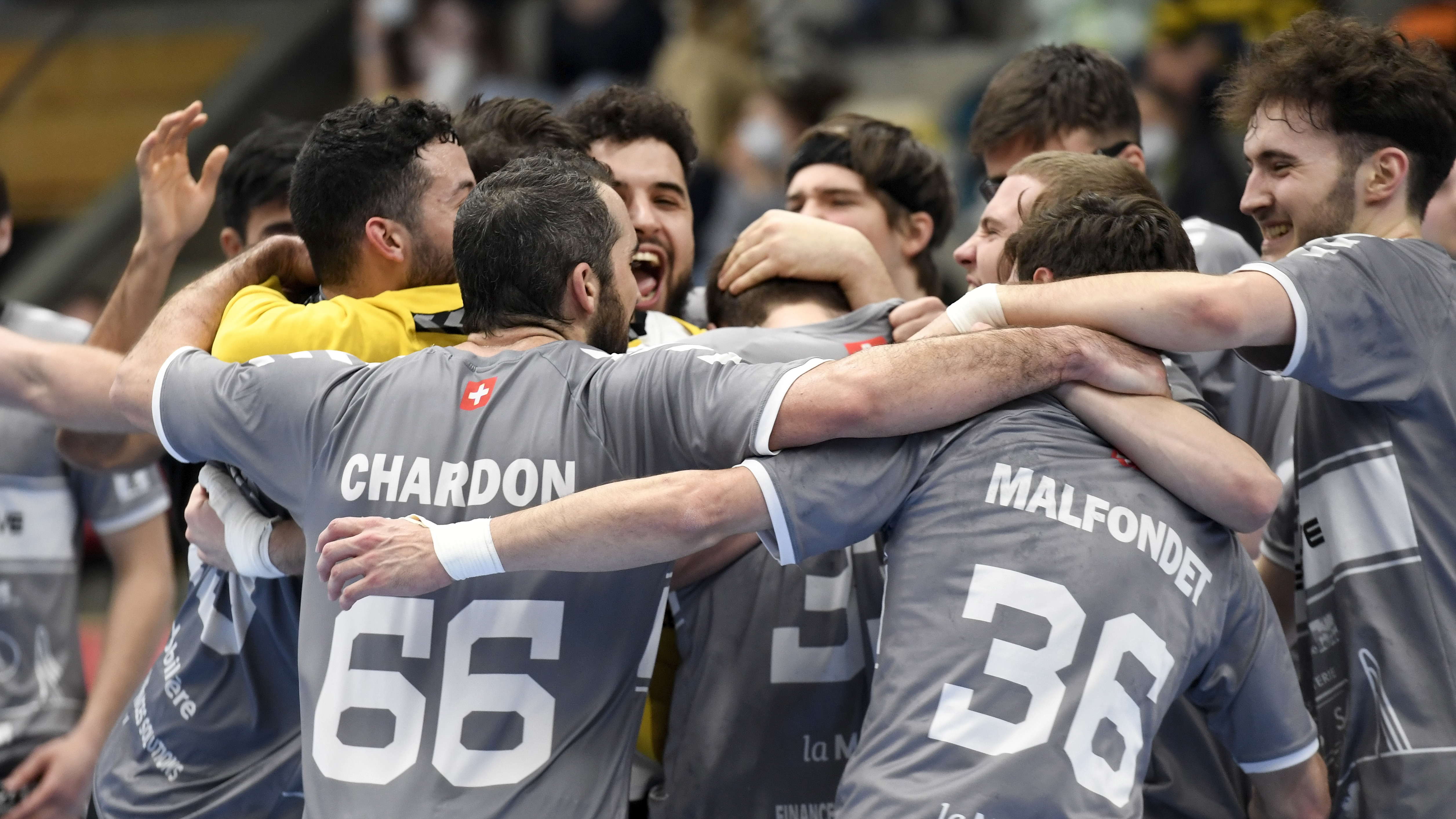 Awa Hscsuhr Cschenois L