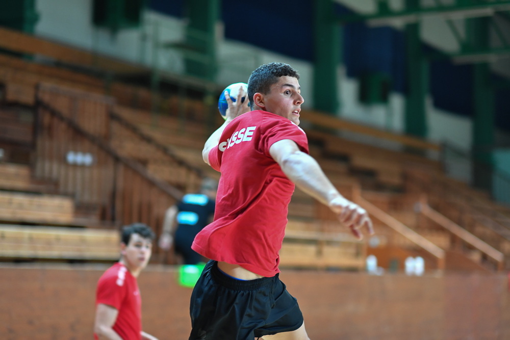 Gian Attenhofer verletzt sich am Kreuzband