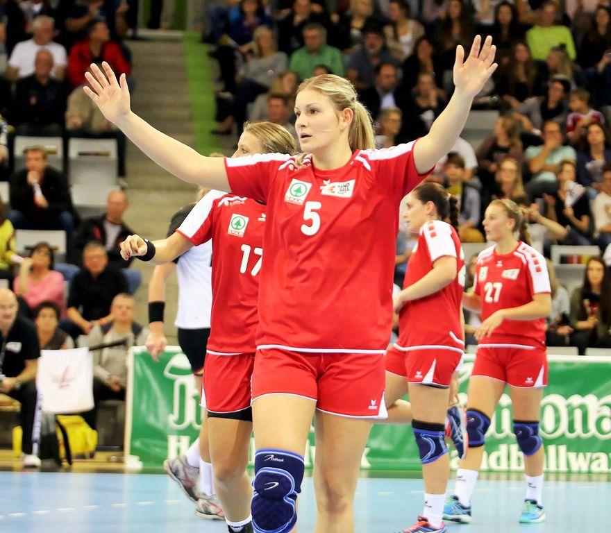 2015-10-07 2015-10-07 GER-SUI - Frey Lisa 2.jpg