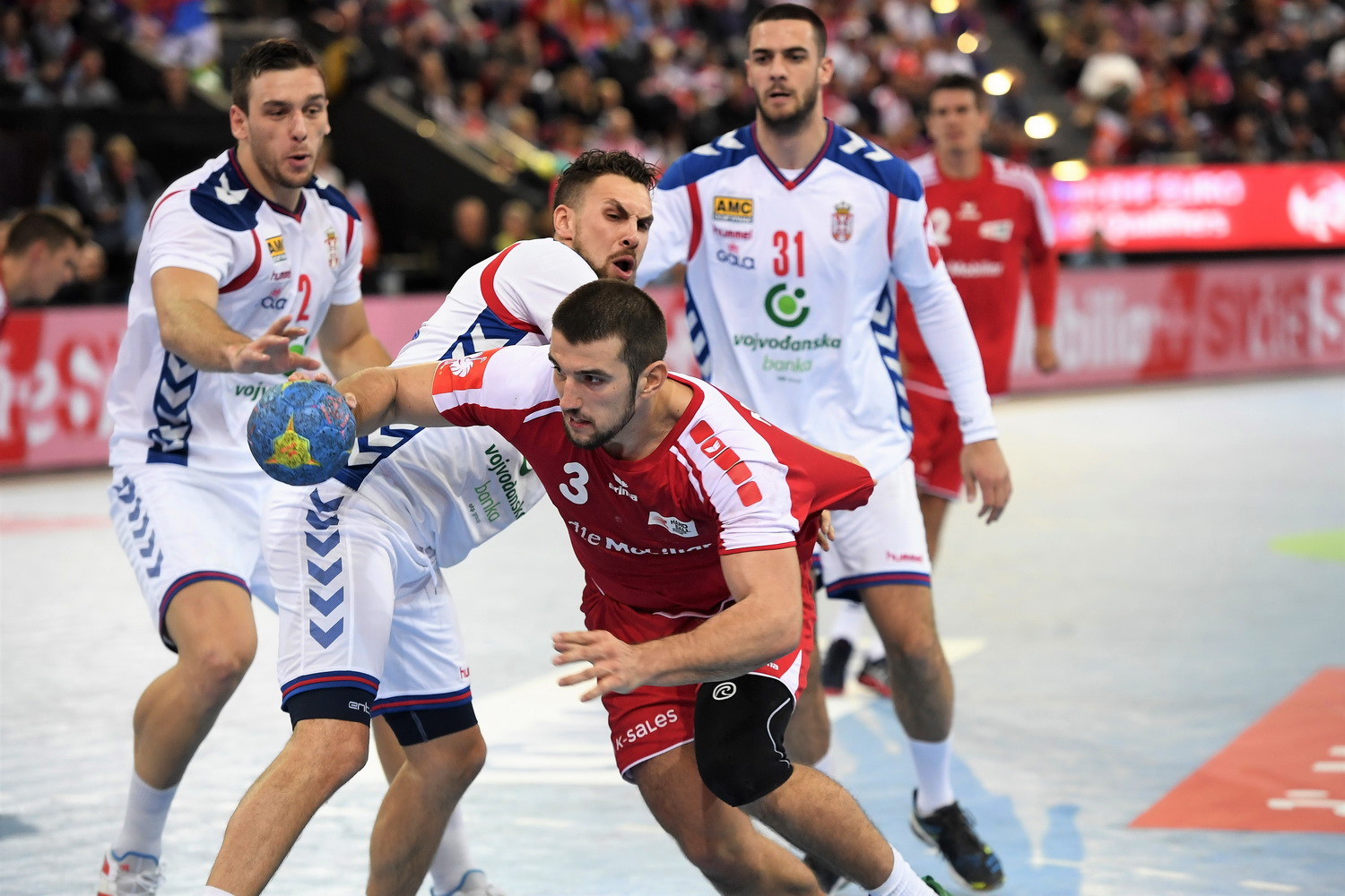 2018-10-28_SUI-SRB_Lucas Meister 2.jpg