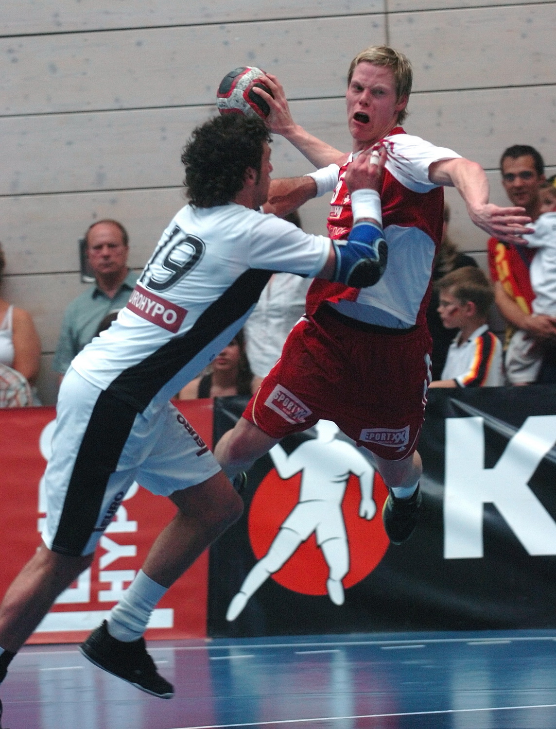 2007-04-24 GER-SUI 35-28 Testspiel Konstanz Liniger 039.jpg