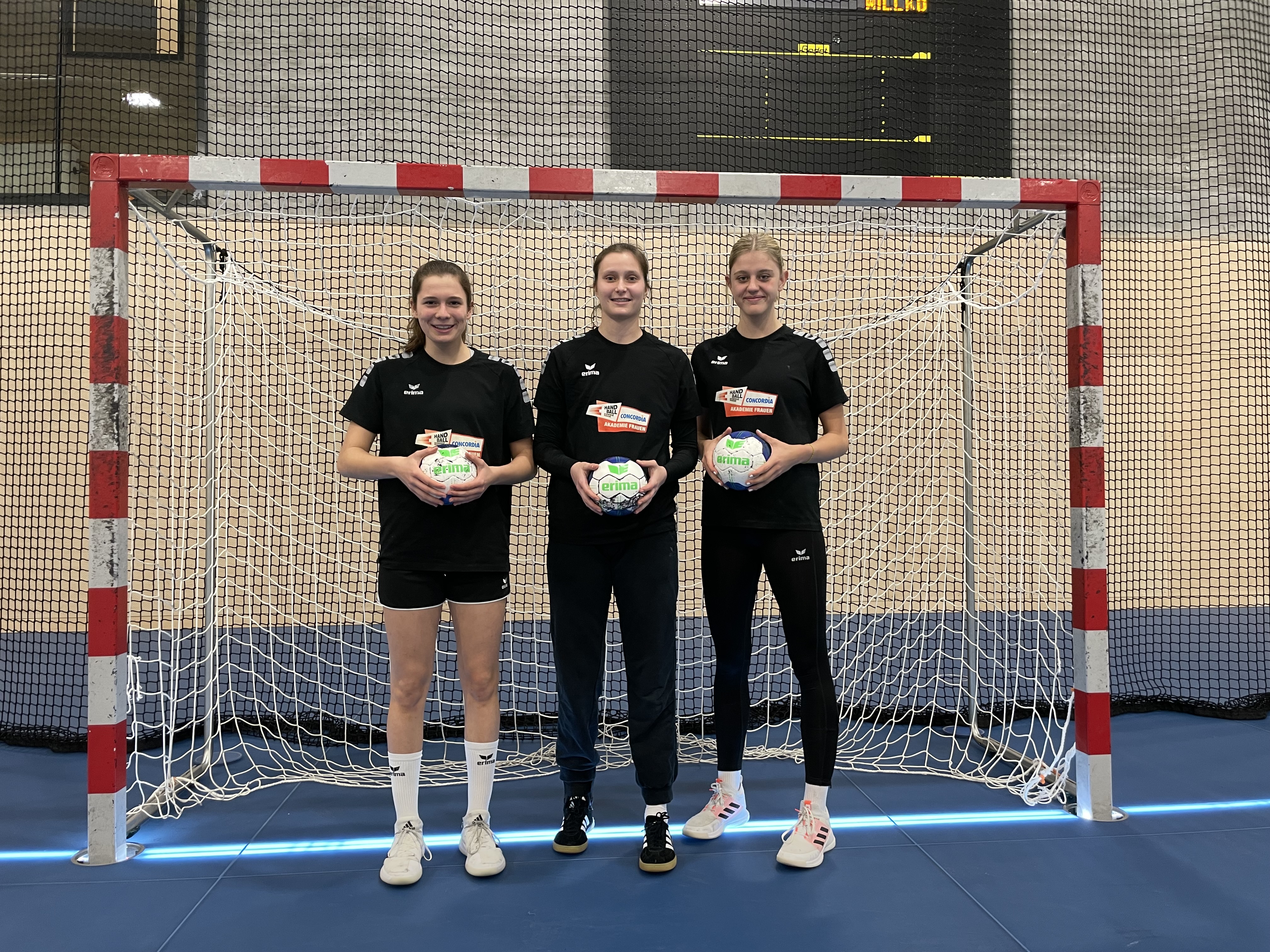 KimErni_JolineErni_ClaireHartz_Akademie