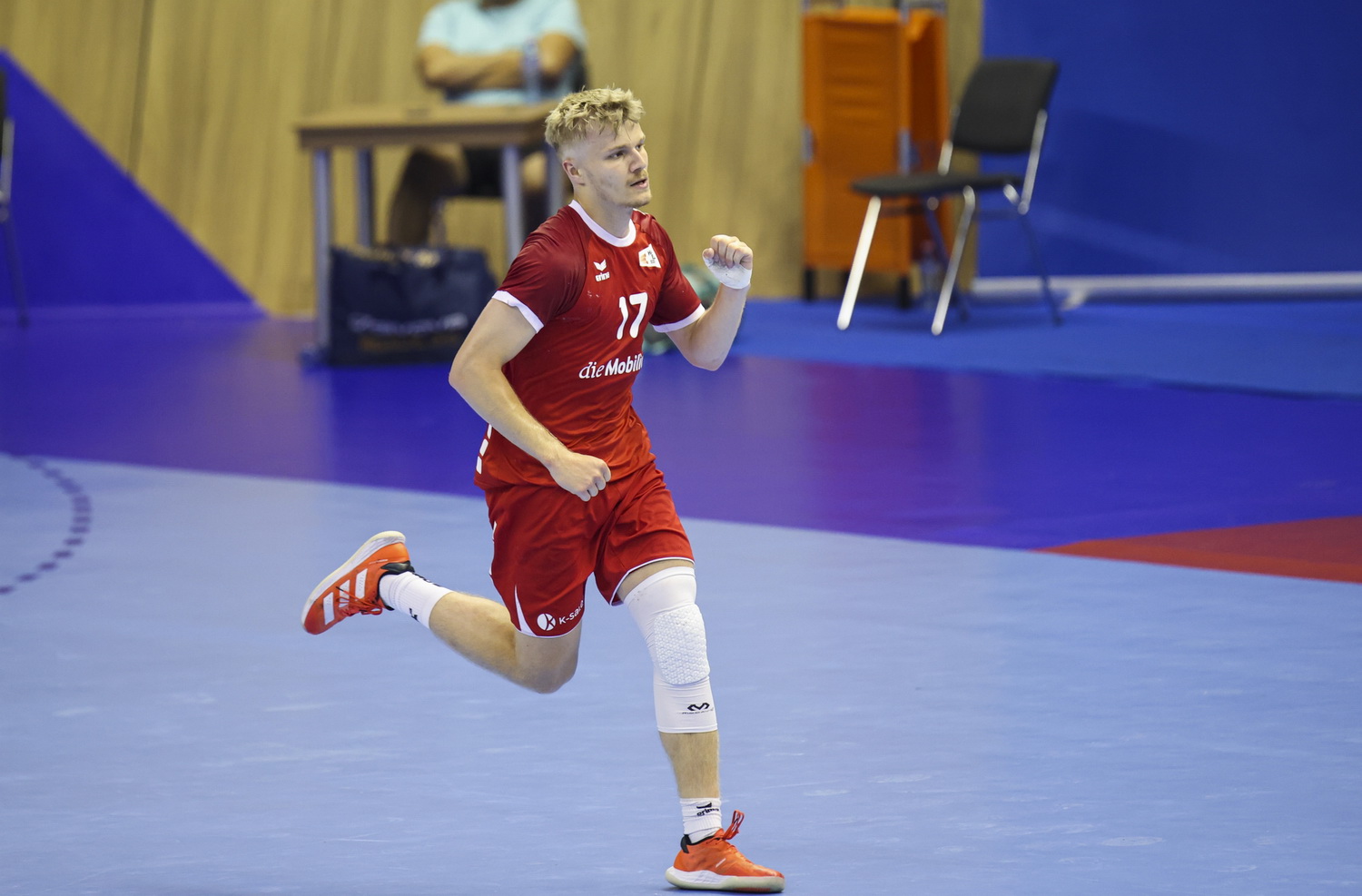 Jann Bamert bejubelt seinen Treffer