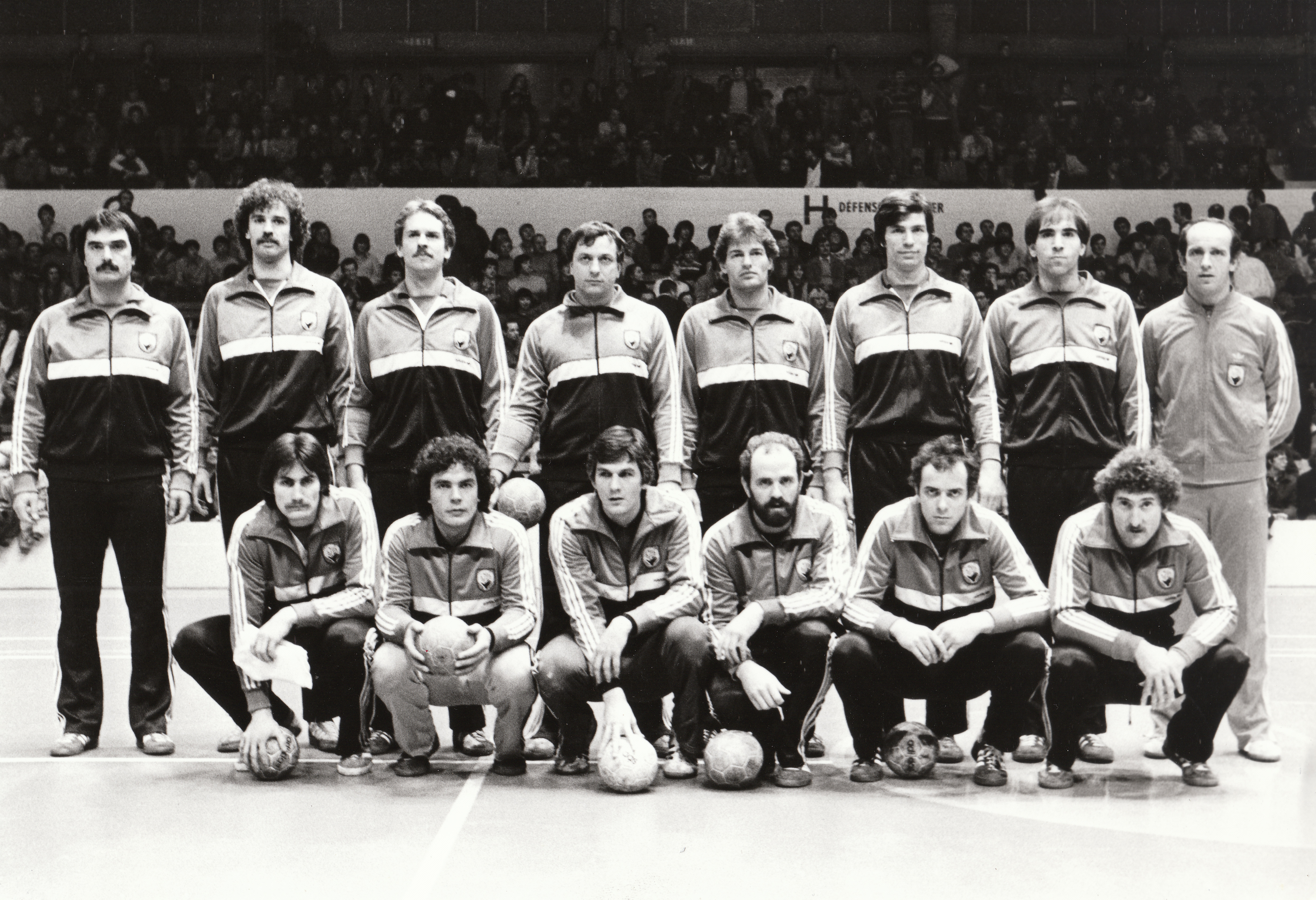 1981-12 Teamfoto Männer Nati.jpg