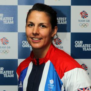 2012 Yvonne Leuthold - Portrait.jpg