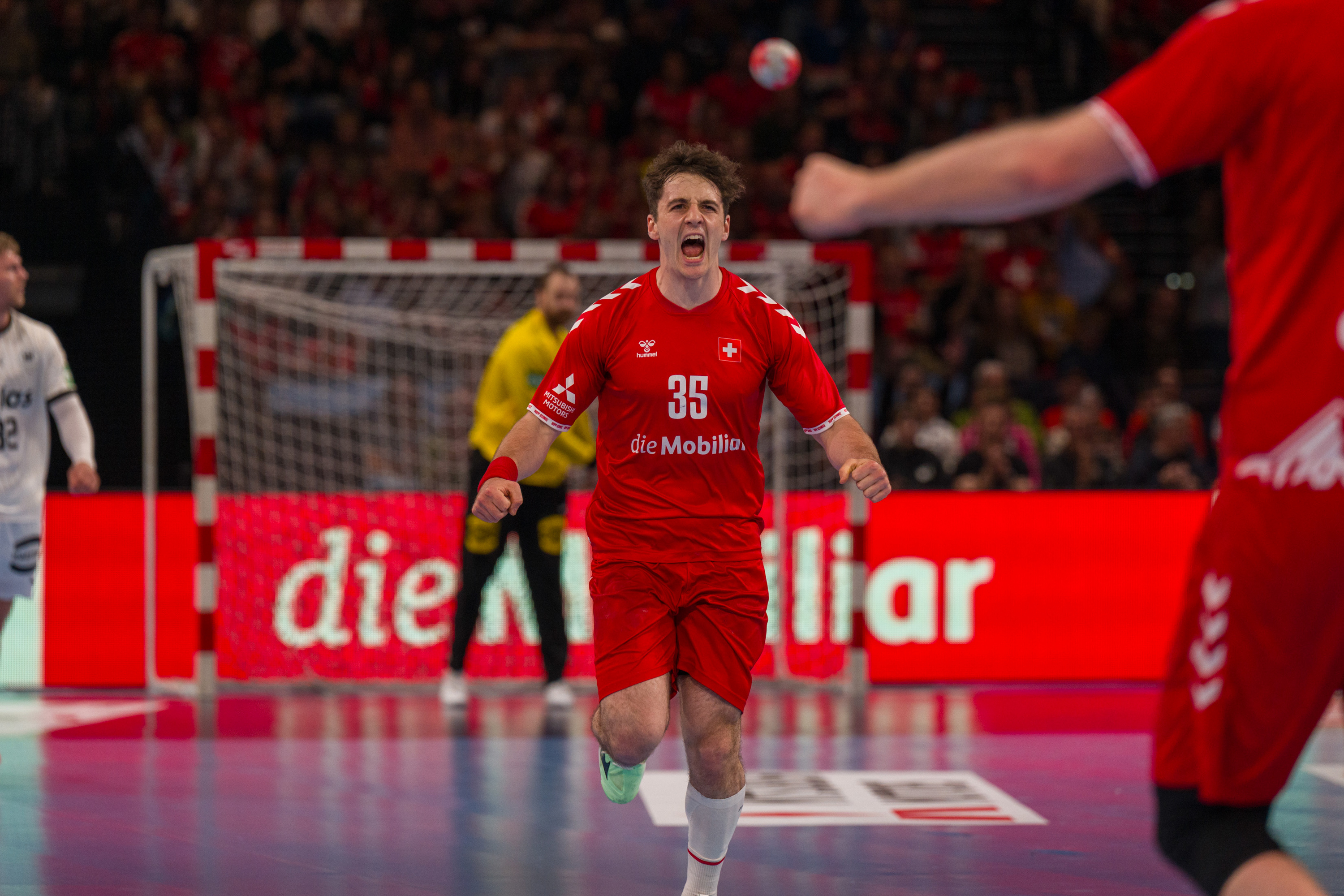 250507 0727 SUI GER Deuring