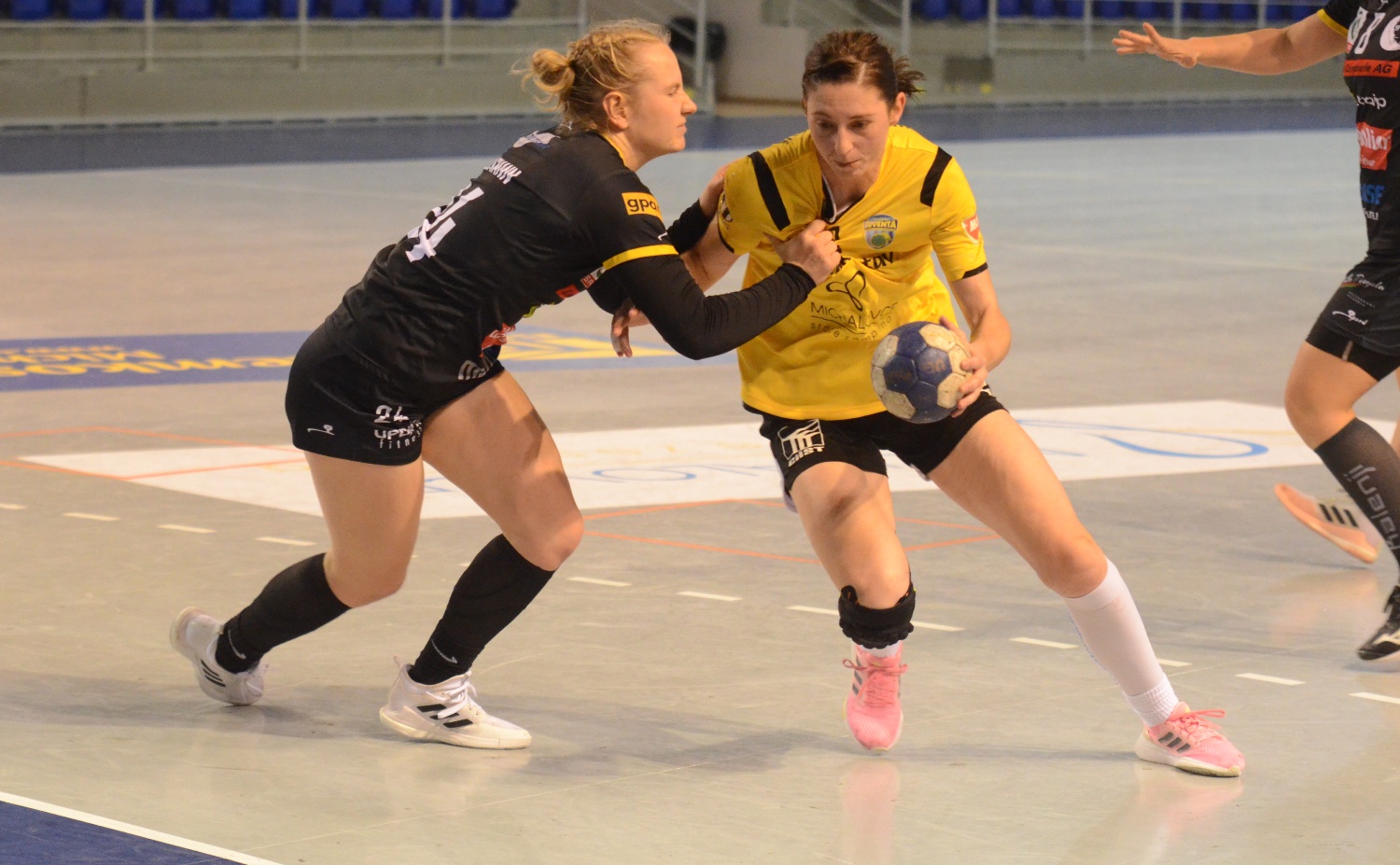 Lena Husmann / Yellow Winterthur - Iuventa Michalovce (SVK)