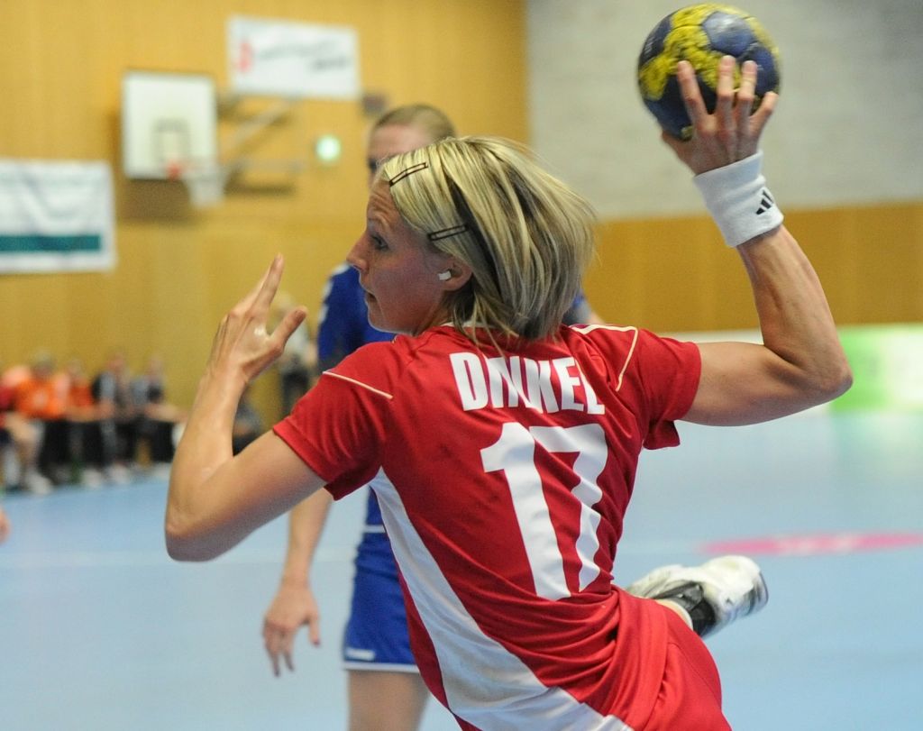 2012-05-31 SUI-UKR - Dinkel Nicole4.JPG