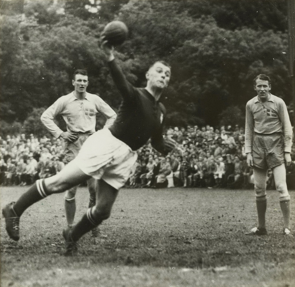 1954 06 13 SUI SWE 9 8 Winterthur 11 Bertschinger